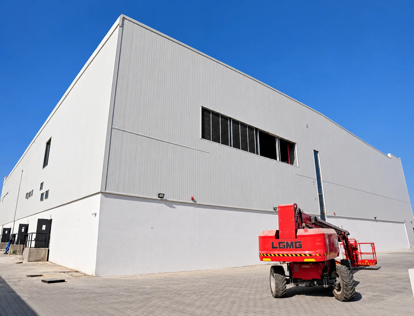 Hunter Foods LLC Warehousing & Food Manufacturing, NIP, Dubai, UAE